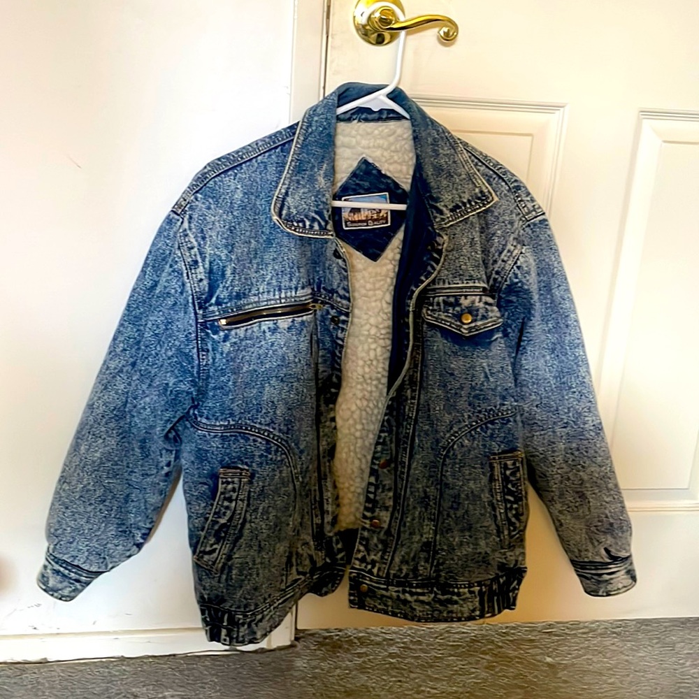 Like New - lined Jean Jacket